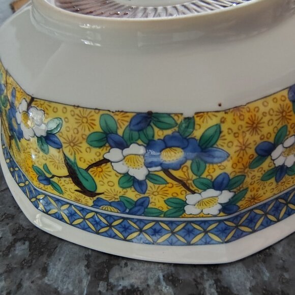 Kiln Palace MCI Japanese Decorative 8-Sided Bowl Blue/White/Yellow - Picture 3 of 12